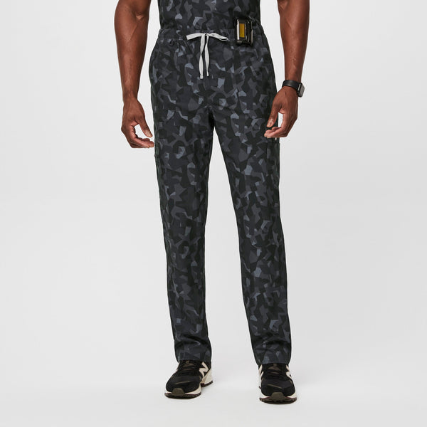 Men's Camo Bonsai Cairo FREEx™ - Short Cargo Scrub Pant