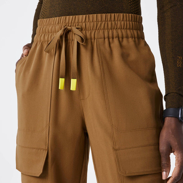 Women's Earth Sierra - Petite Jogger Scrub Pant