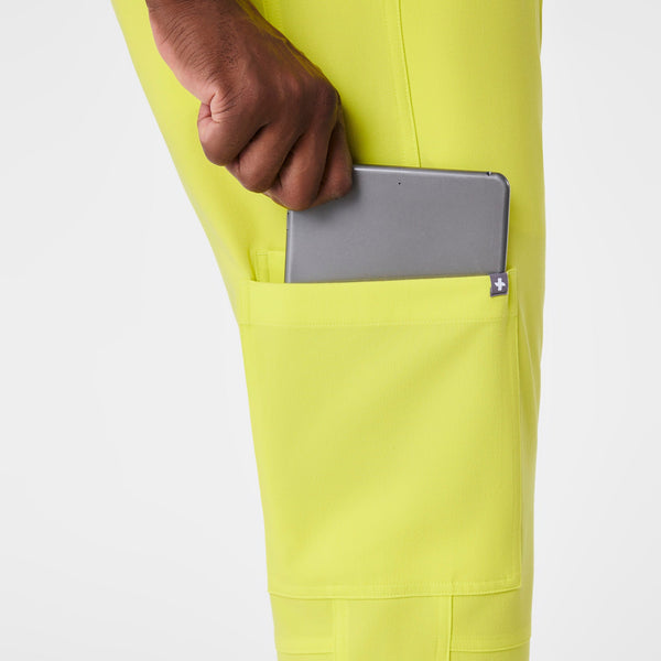 Men's Serving Lime Axim - Short Straight-Leg Scrub Pant™