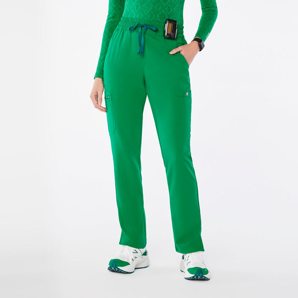 Women's Evergreen Dowa High-Rise Straight-Leg Petite Scrub Pant
