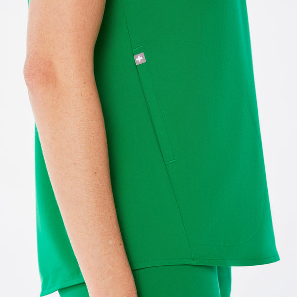 Women's Evergreen Rafaela Oversized Scrub Top™