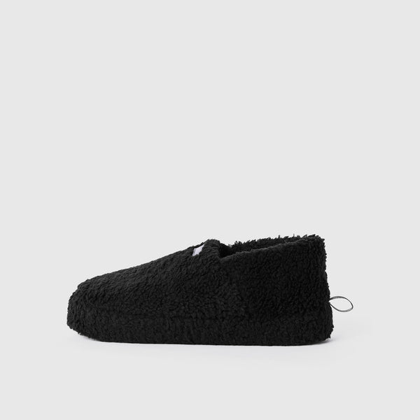 Unisex Black High-Pile Slippers