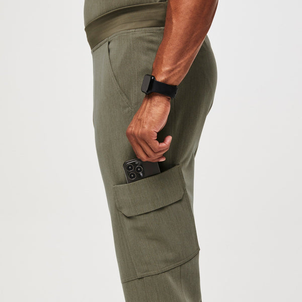 Men's Heather Olive Axim™ - Short Cargo Utility Scrub Pant