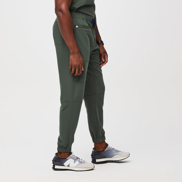 Men's Moss Classic Cape - Short Cargo Jogger Scrub Pant