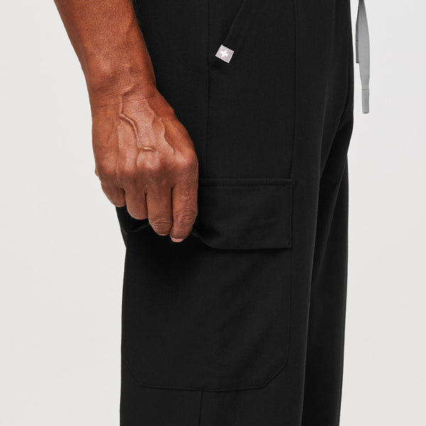 Men's Black Namiro Cargo - Short Scrub Pant