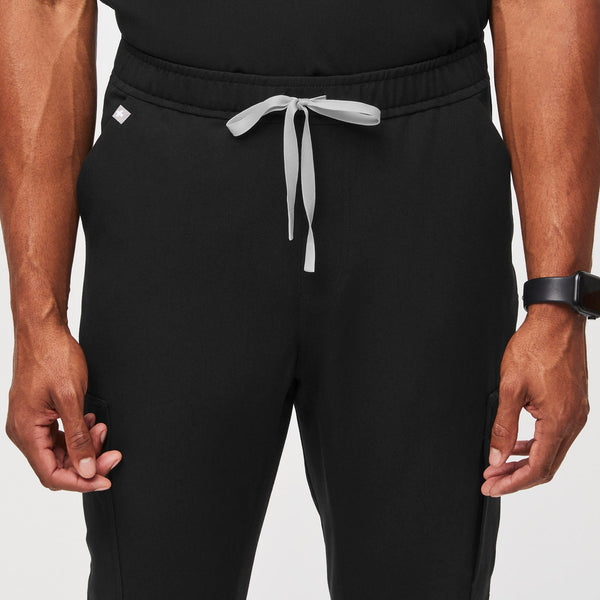 Men's Black Tansen™ Utility - Short Cargo Jogger Scrub Pant