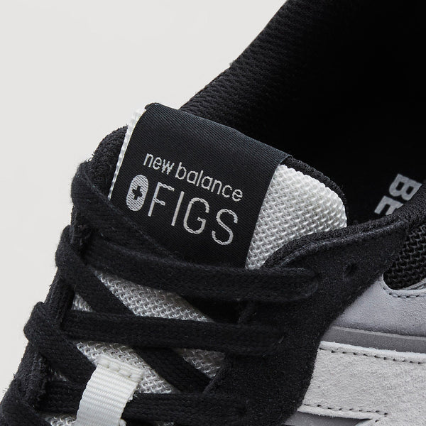 Black FIGS | New Balance 5740