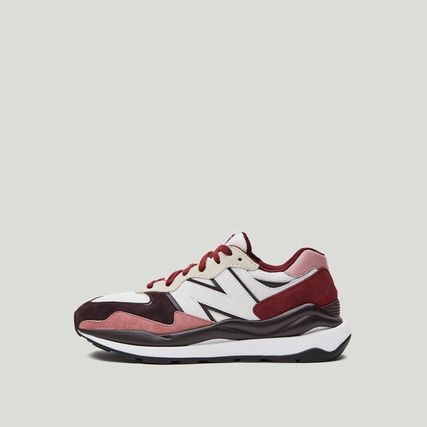 Mineral Mauve FIGS | New Balance 5740 Women's