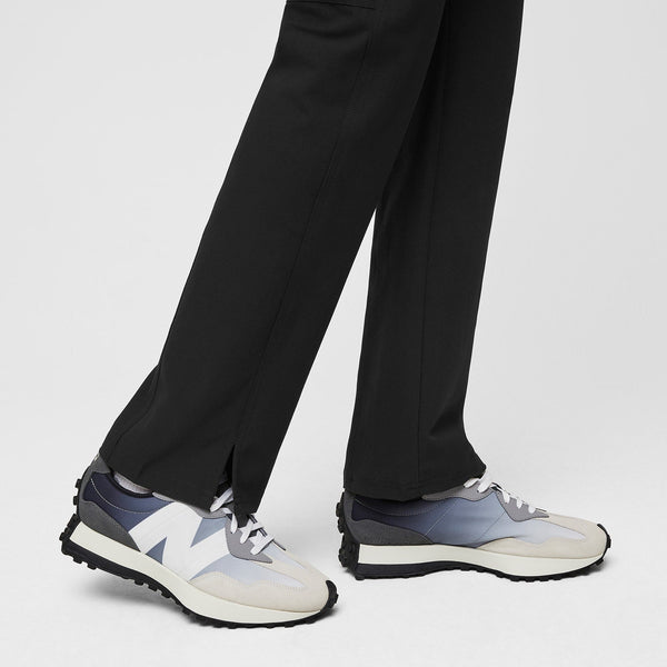 Women's Black Kade - Petite Straight-Leg Scrub Pant™