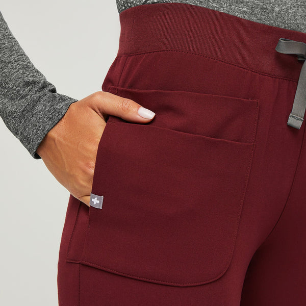 Women's Burgundy Nepal - Skinny Jogger Scrub Pant