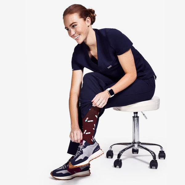 Women's Burgundy Pill - Compression Socks